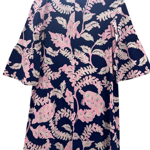 Lilly Pulitzer Dresses & Skirts - Lilly Pulitzer Dress S Navy Pink Tropical Print Ruffle Sleeve V-Neck Shift Dress